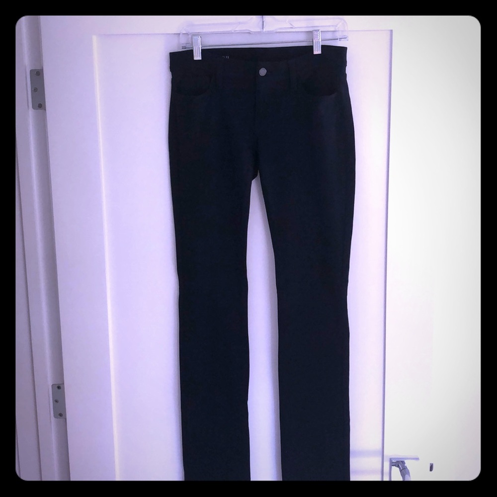 Navy knit skinny leg pant